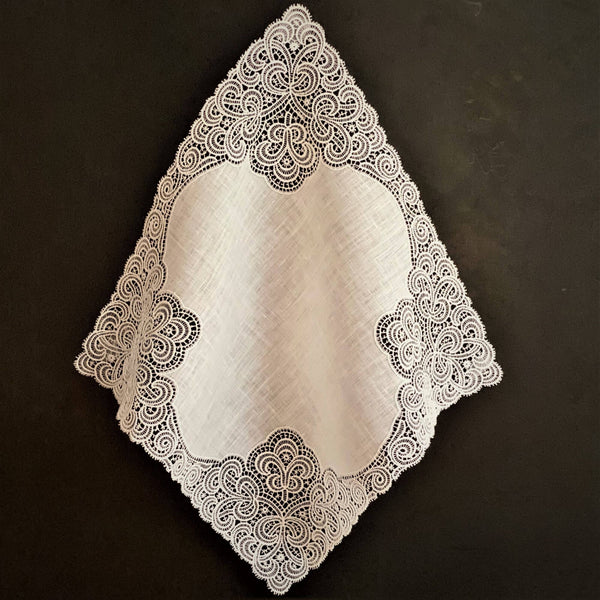 HANDKERCHIEF