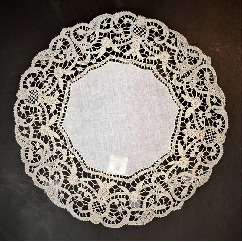 DOILIES BURANO LACE