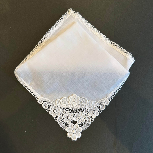 HANDKERCHIEF